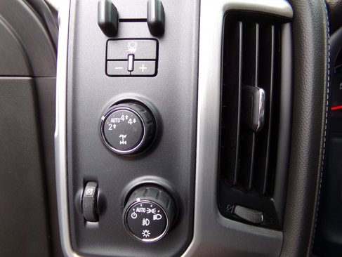 Used 2018 GMC Sierra 1500 SLT image 57