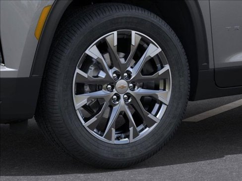 New 2026 Chevrolet Traverse LT w/ Sun and Wheel Package image 9
