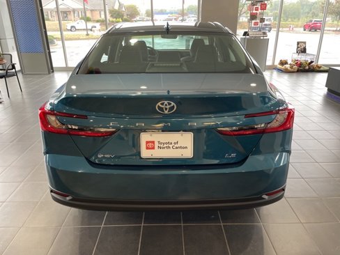 New 2026 Toyota Camry LE image 4