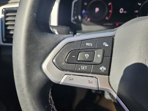 Used 2022 Volkswagen Atlas Cross Sport SE image 29