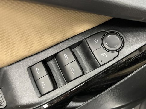 New 2026 Chevrolet Equinox ACTIV w/ Convenience Package III image 30