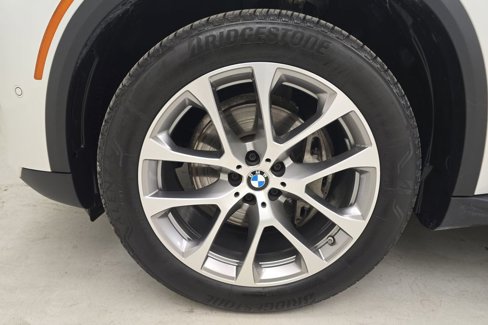 Used 2024 BMW X5 xDrive40i image 11