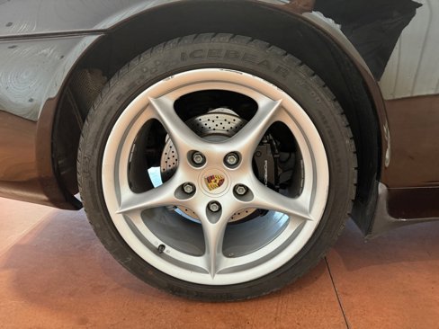 Used 2002 Porsche 911 Carrera 4 image 14