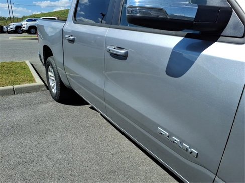 Used 2024 RAM 1500 Laramie image 5