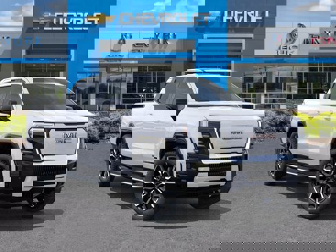 New 2026 GMC Sierra EV Denali image 7