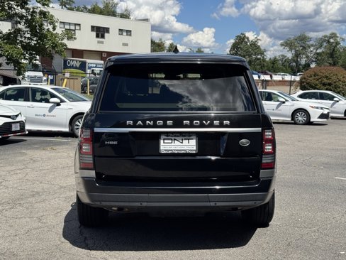 Used 2017 Land Rover Range Rover HSE image 15