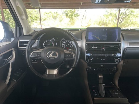 Used 2022 Lexus GX 460 Premium image 24
