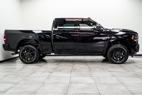 Used 2024 RAM 2500 Limited image 10