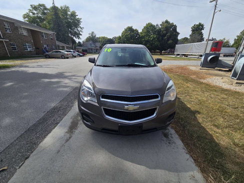 Used 2010 Chevrolet Equinox LS image 4