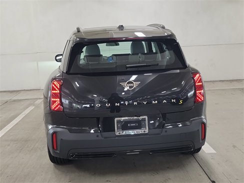 Used 2025 MINI Cooper Countryman SE image 6