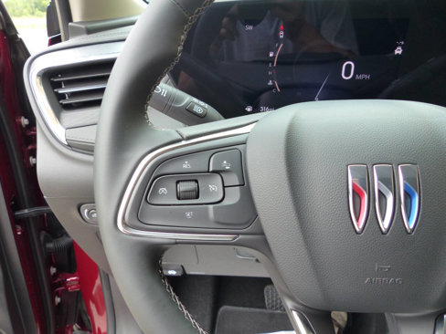 Used 2025 Buick Encore GX Preferred image 23