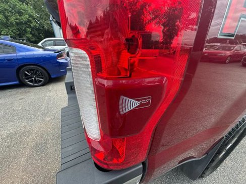 Used 2017 Ford F250 Lariat w/ Chrome Package image 6
