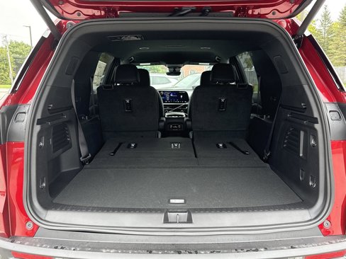 New 2026 Chevrolet Traverse LT w/ Driver Confidence Package image 14