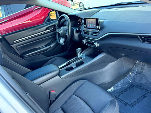 Used 2022 Nissan Altima 2.5 S image 14
