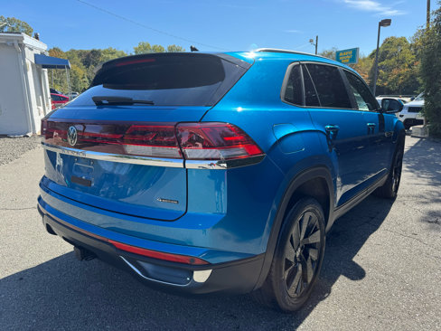Used 2024 Volkswagen Atlas Cross Sport SE image 5