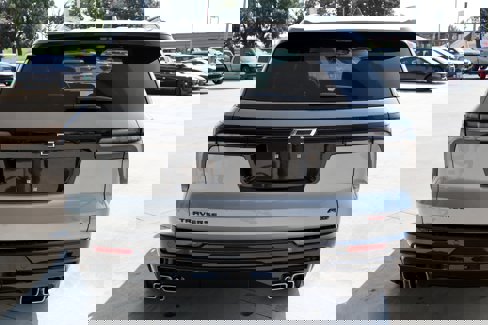 New 2026 Chevrolet Traverse RS w/ LPO, Floor Liner Package image 5