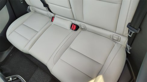 New 2026 Volvo XC40 B5 Plus w/ Climate Package image 28