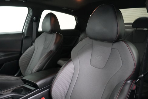 Used 2024 Hyundai Elantra N Line image 9