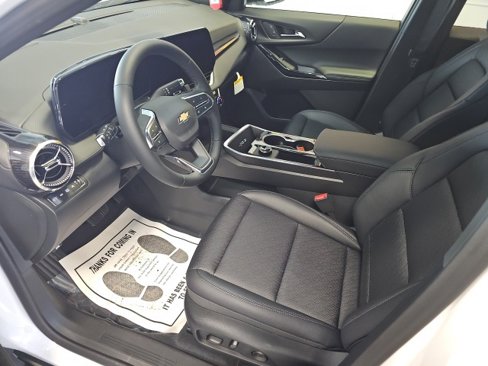 New 2026 Chevrolet Equinox LT w/ Convenience Package II image 18