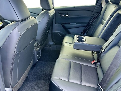 New 2026 Nissan Rogue SV w/ SV Premium Package image 30