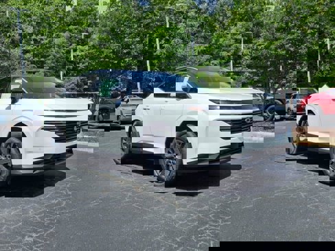 New 2025 Nissan Murano SL image 1