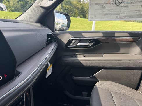 New 2025 Chevrolet Tahoe Premier w/ Sun And Tow Package image 23