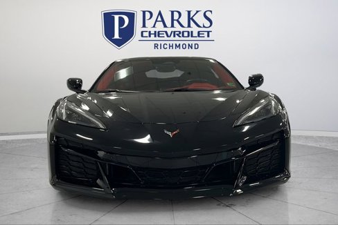 Used 2024 Chevrolet Corvette Z06 image 2