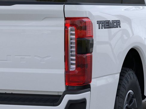 New 2025 Ford F350 XLT image 21