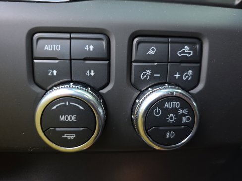 Used 2024 GMC Sierra 1500 AT4X image 19