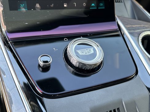 New 2026 Cadillac Escalade IQ Luxury 2 image 27