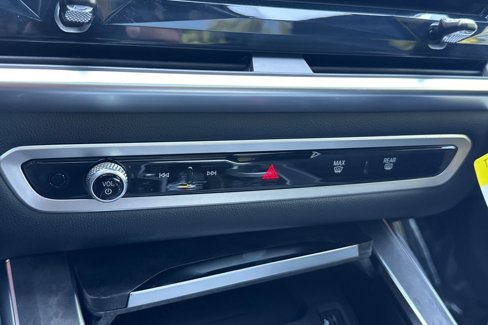 New 2026 BMW X7 M60i image 19