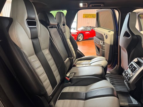 Used 2017 Land Rover Range Rover Sport SVR image 29