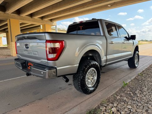 Used 2022 Ford F150 Lariat image 3