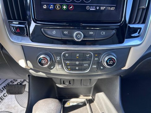 Used 2022 Chevrolet Traverse LT w/ LPO, Cargo Package image 16