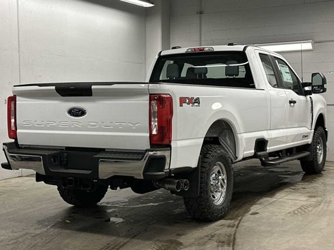 New 2026 Ford F250 XL image 29