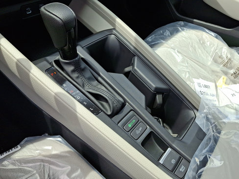 New 2025 Honda Accord LX image 7