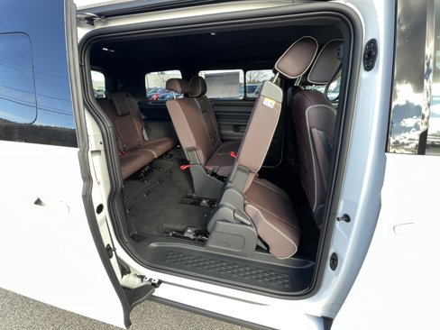 New 2025 Volkswagen ID. Buzz Pro S image 25