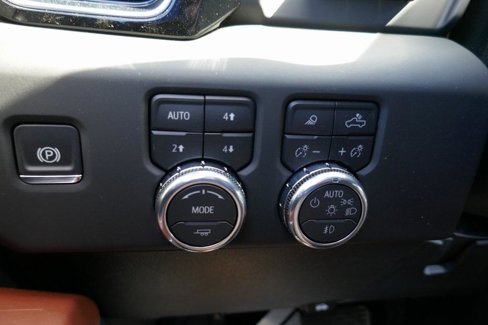New 2026 GMC Sierra 2500 Denali Ultimate image 18