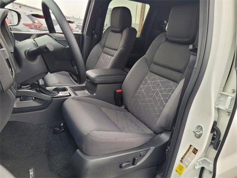 New 2026 Nissan Frontier SV image 5