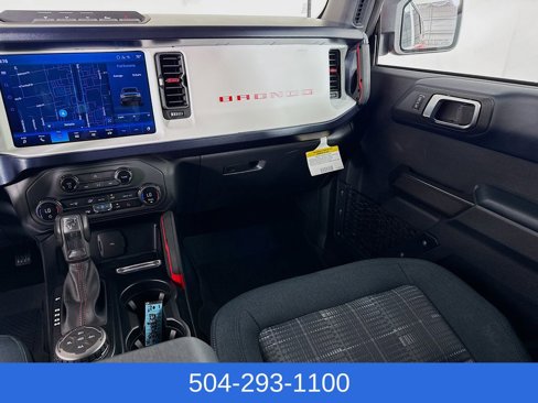 Used 2024 Ford Bronco Heritage Edition image 23