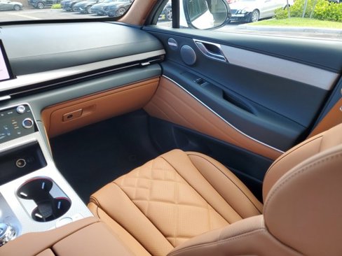 New 2026 Genesis GV80 3.5T Prestige image 13