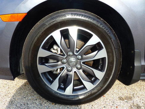 Used 2024 Honda Odyssey EX-L image 13