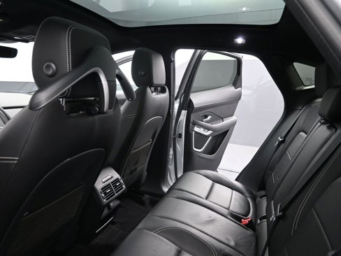 Certified 2020 Jaguar E-PACE R-Dynamic SE image 18