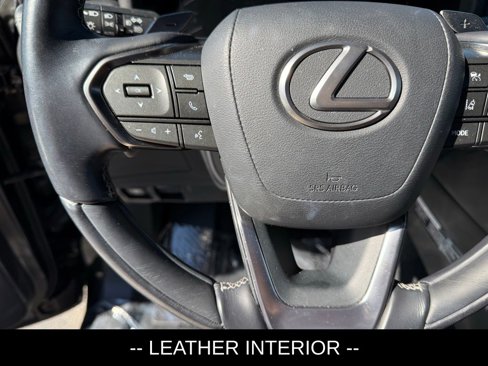 Used 2023 Lexus LX 600 4WD w/ Luxury Package image 10