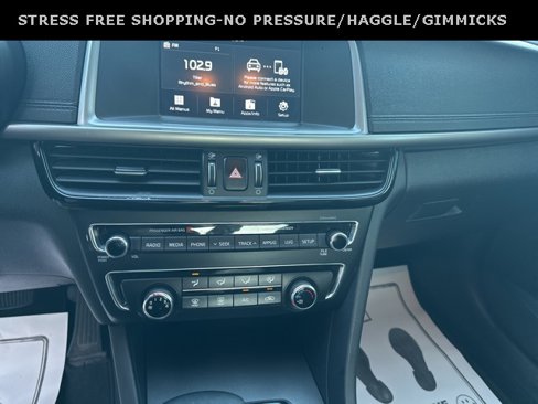 Used 2018 Kia Optima S image 10