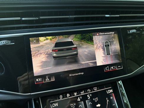 Used 2019 Audi Q8 Premium Plus w/ Premium Plus image 23