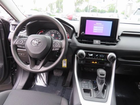 Certified 2025 Toyota RAV4 LE image 21