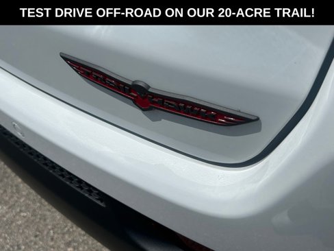New 2025 Jeep Compass Trailhawk image 33
