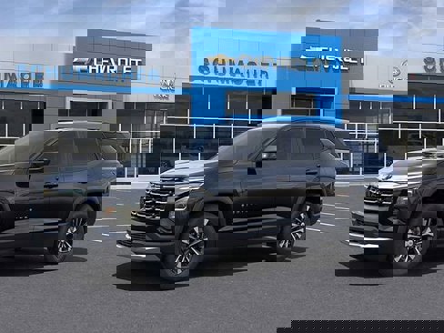 New 2026 Chevrolet Equinox LT image 2