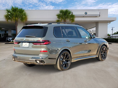 New 2026 BMW X7 xDrive40i w/ Executive Package image 4